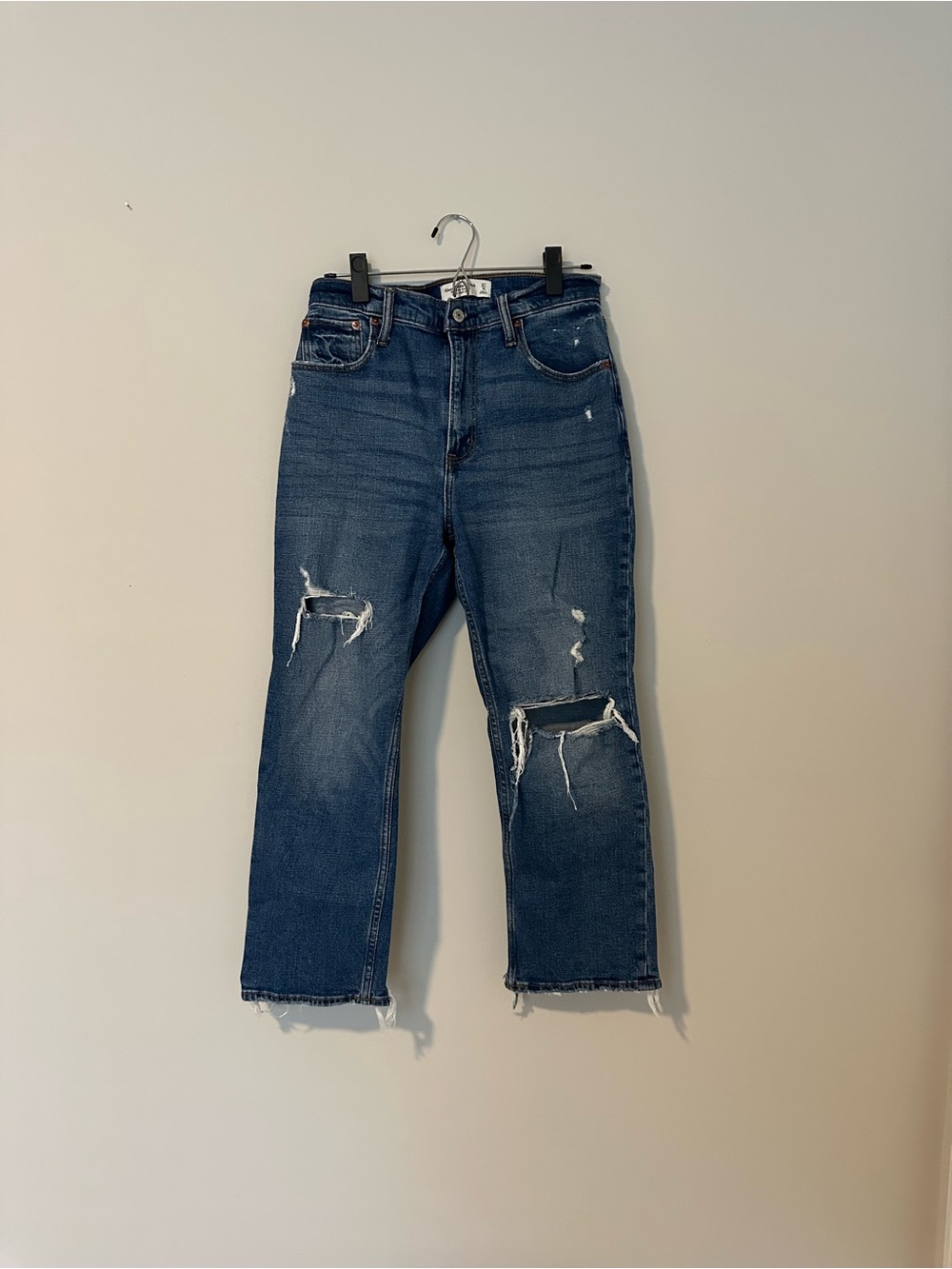 Abercrombie & Fitch Distressed Straight-Leg Jeans in Dark Blue